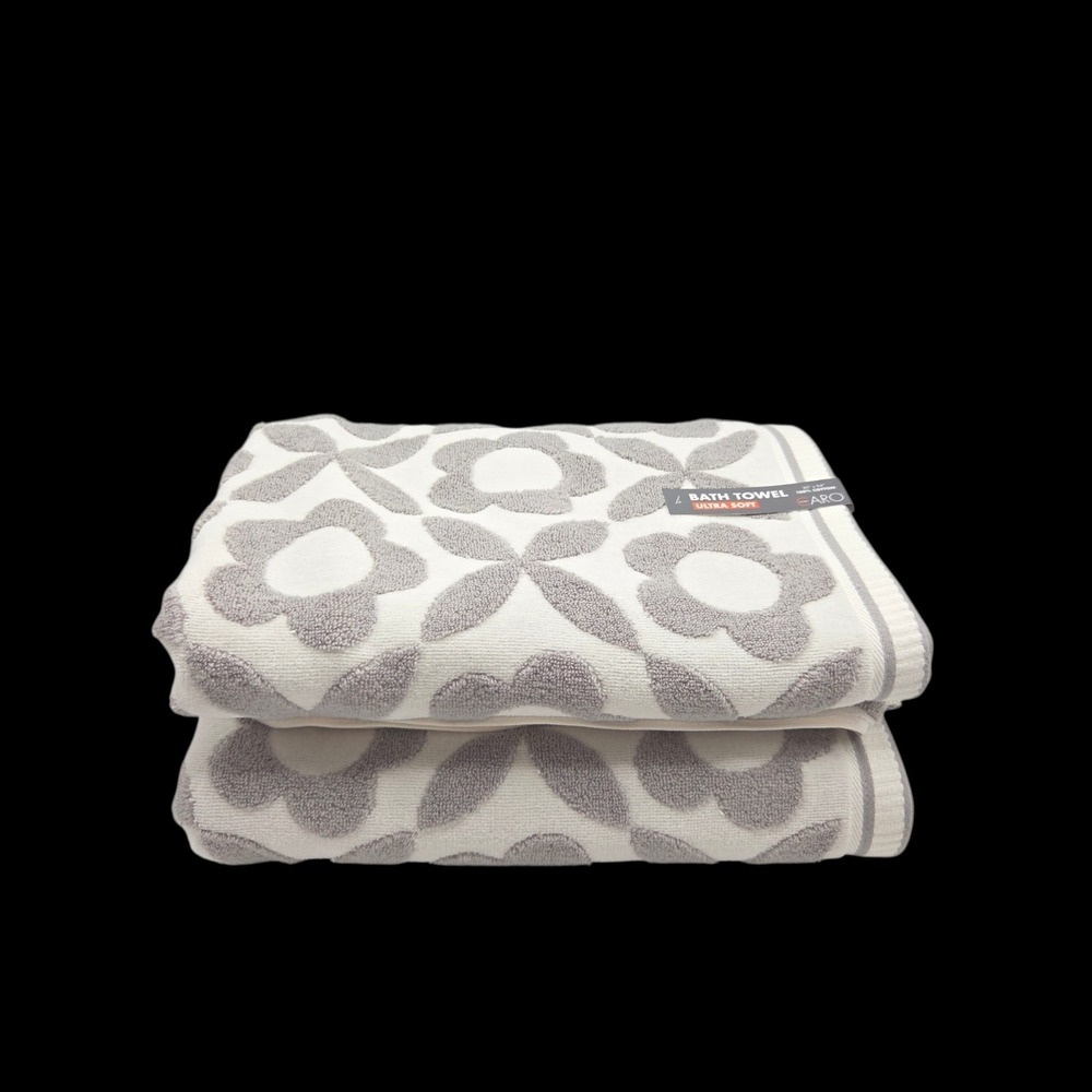 Caro Home 4pc Gray White Daisy Days Raised Floral Bath Towels 30x54 - Picture 7 of 8